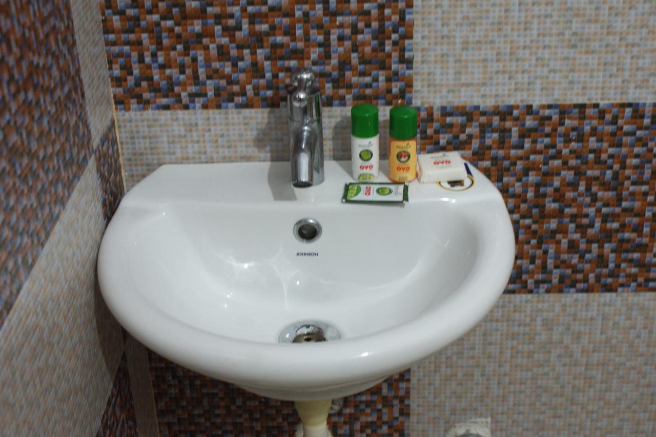 Oyo 4867 Royal Homes Alappuzha 외부 사진