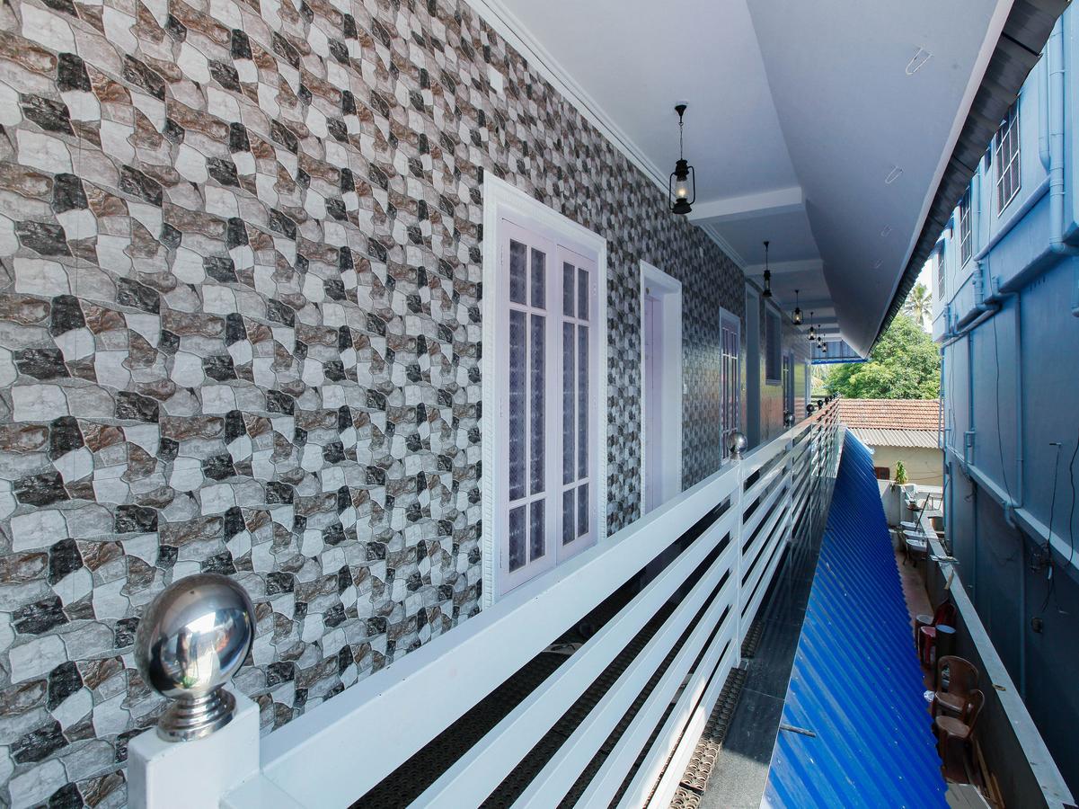 Oyo 4867 Royal Homes Alappuzha 외부 사진