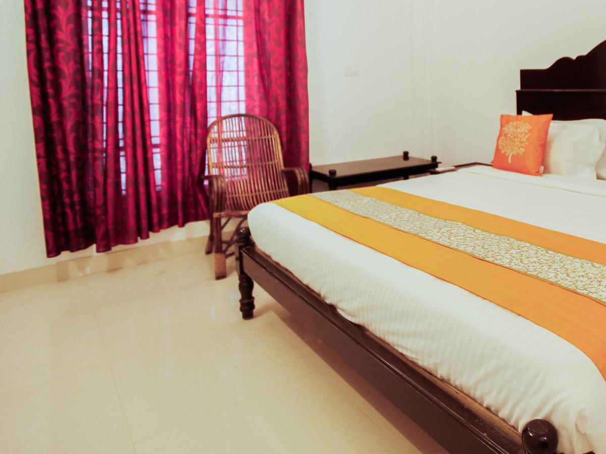 Oyo 4867 Royal Homes Alappuzha 외부 사진