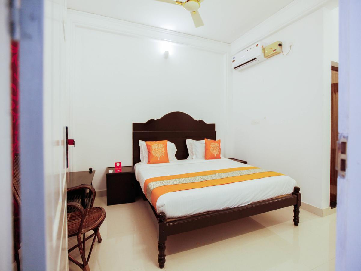 Oyo 4867 Royal Homes Alappuzha 외부 사진